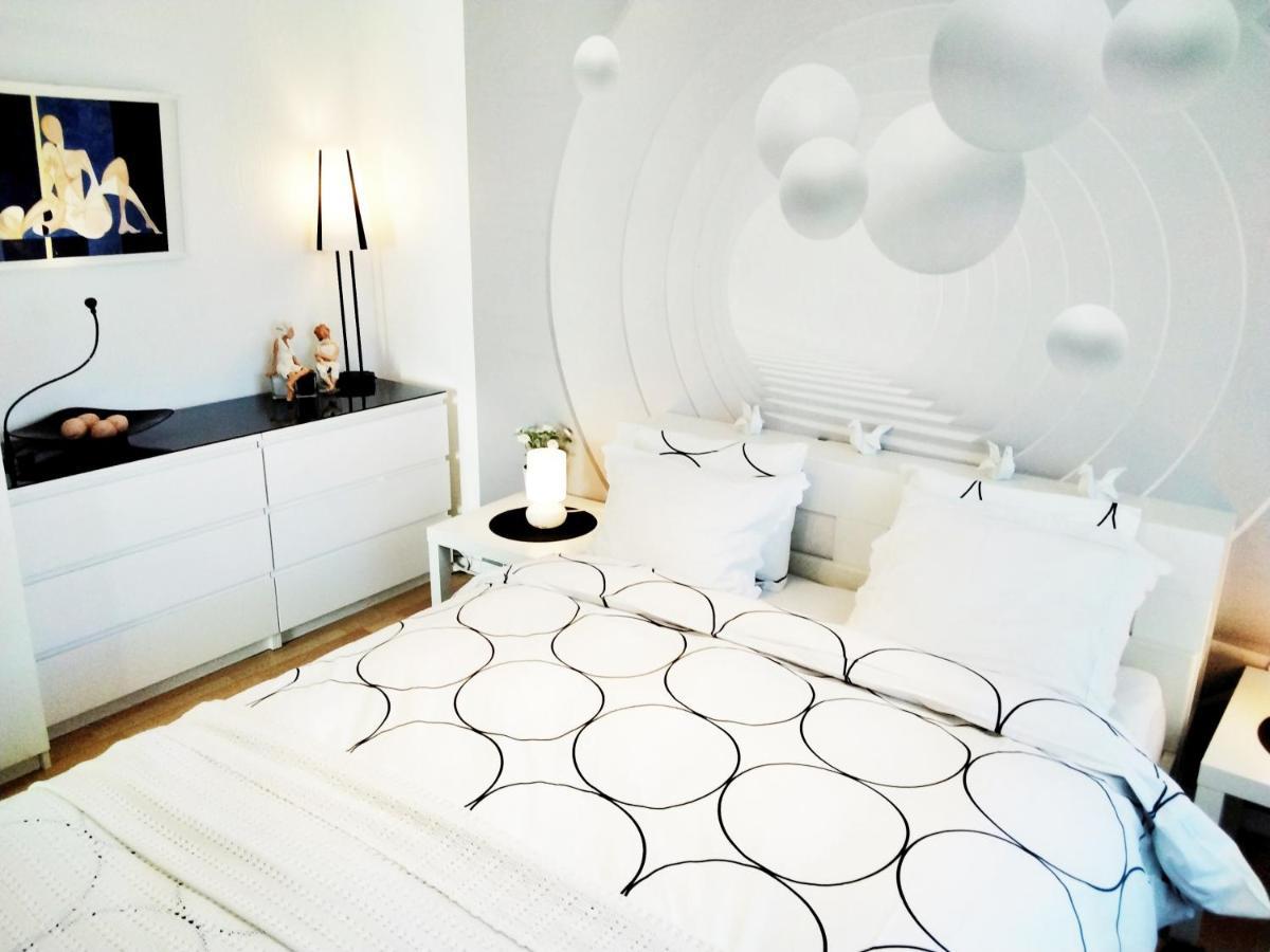Les Chambourlettes Bed & Breakfast Mons Ngoại thất bức ảnh